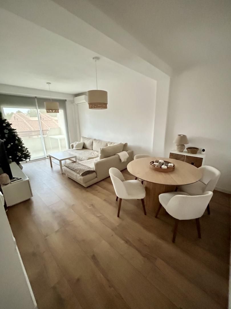 Wohnzimmer von Wohnung zum Verkauf in Molina de Segura mit Klimaanlage, Privatgarten und Parkett