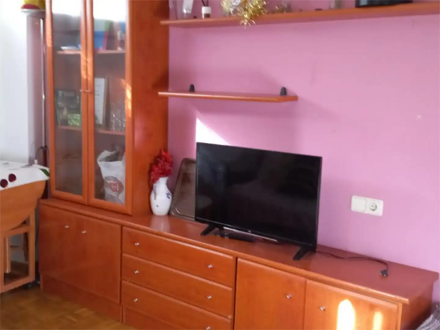 Apartamento de alquiler en Calle del Torcecuello, 11, Pajarillos Altos Sala de estar de Apartamento de alquiler en Valladolid con Aire acondicionado, Calefacción y Parquet