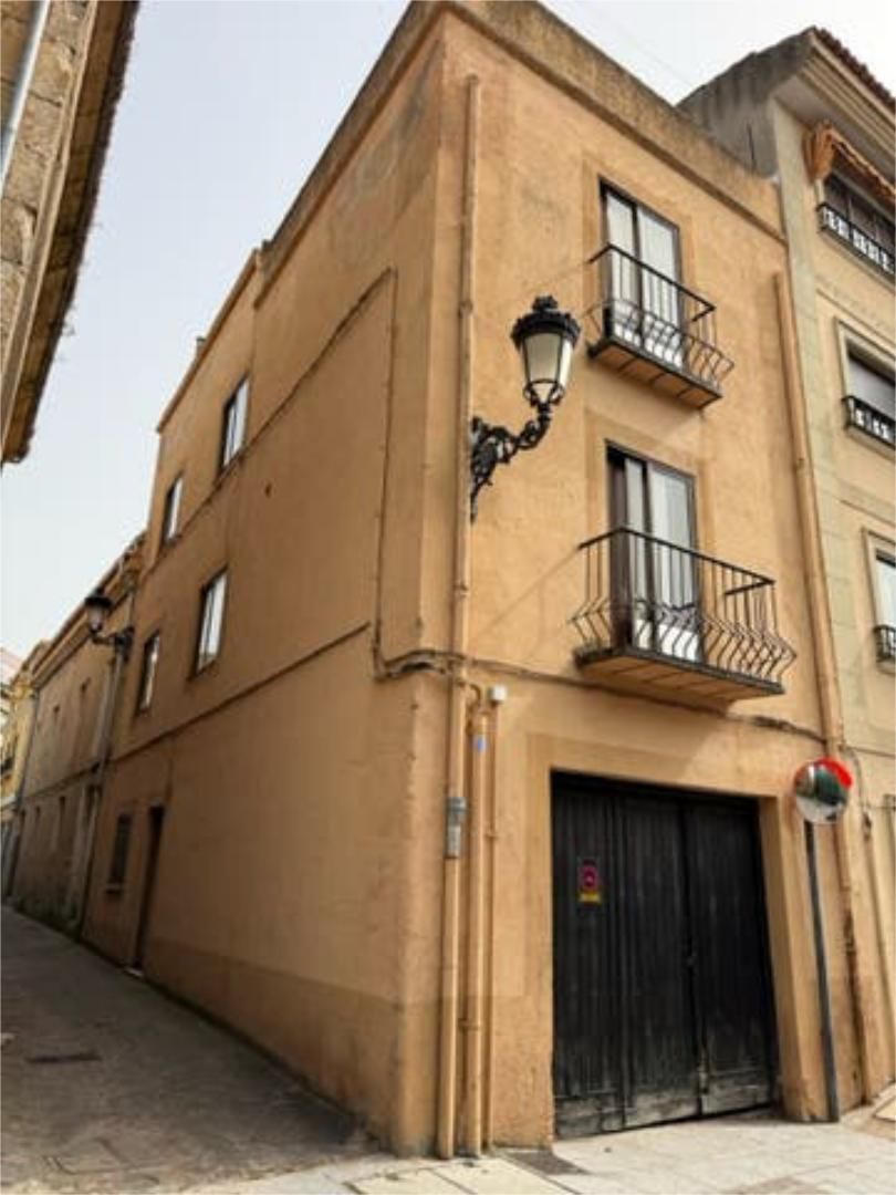 Casa o xalet en venda a Ciudad Rodrigo Vista exterior de Casa o xalet en venda en Ciudad Rodrigo amb Terrassa