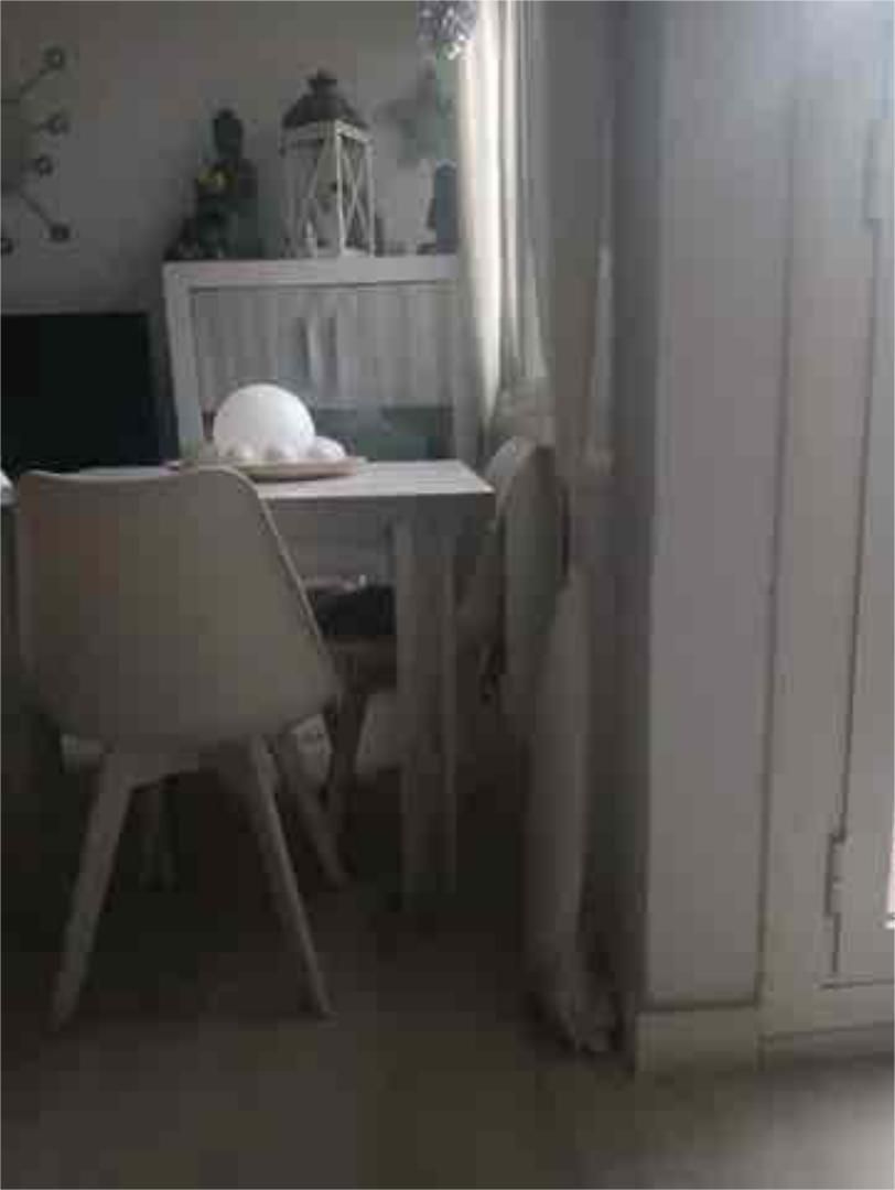 Study for rent in Centre