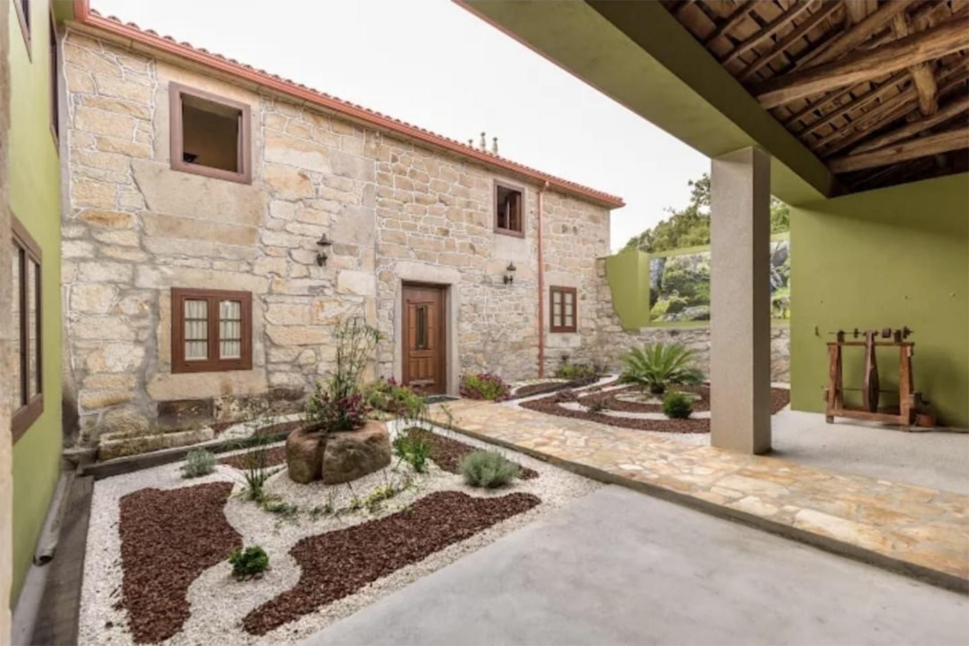 Vista exterior de Casa o chalet en venta en Palas de Rei con Terraza