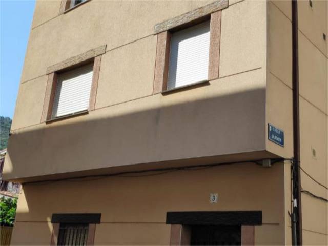 Casa adosada en Venta en Calle Sierra de Gredos, 3 en Cabezuela del Valle