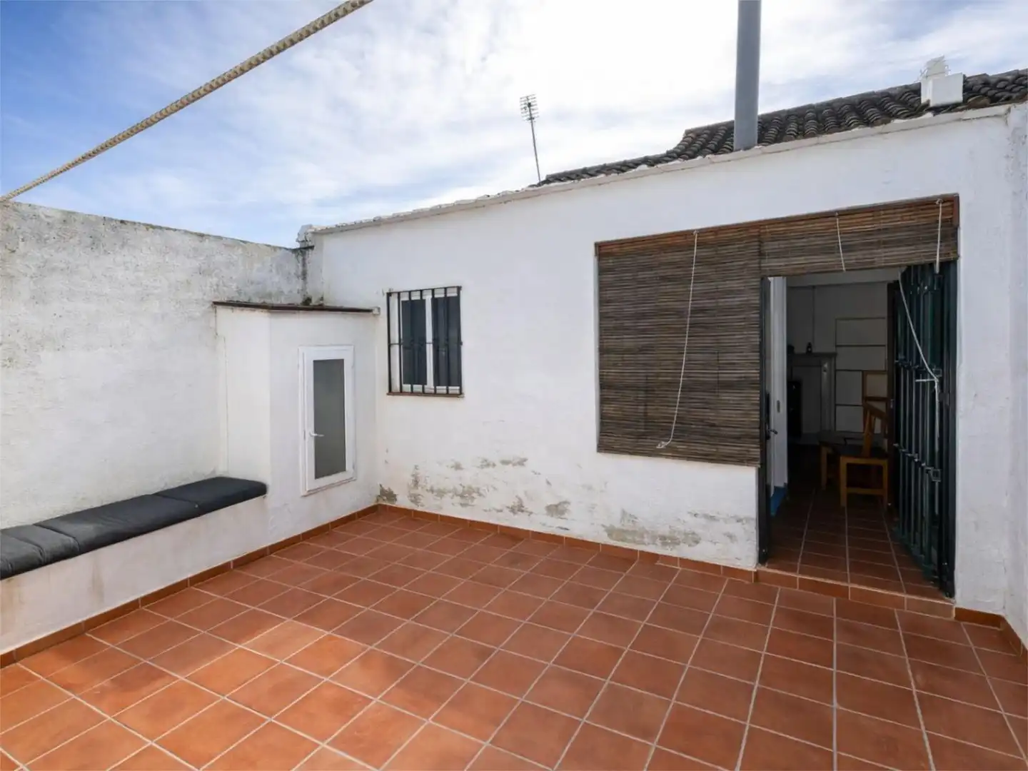 Houses for sale in Calle Rio, 4, Cuevas Bajas Terrace of Houses for sale in Cuevas Bajas with Air Conditioner, Private garden and Furnished