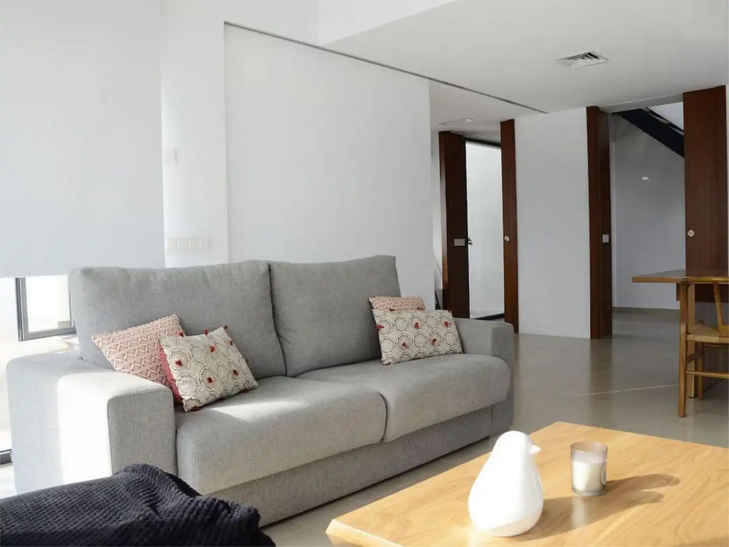 Casa o chalet de alquiler en Calle Crucero, 6, Conil Sala de estar de Casa o chalet de alquiler en Conil de la Frontera con Aire acondicionado, Terraza y Piscina