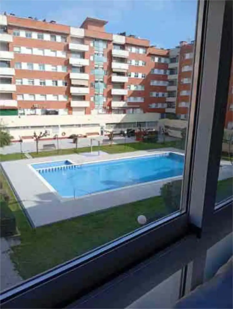 Schwimmbecken von Wohnungen zum Verkauf in Lloret de Mar mit Schwimmbad