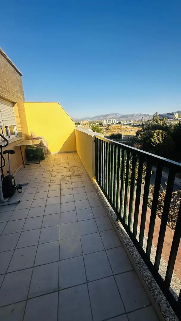 Terrassa de Casa adosada en venda en Jaén amb Aire condicionat, Calefacció i Terrassa