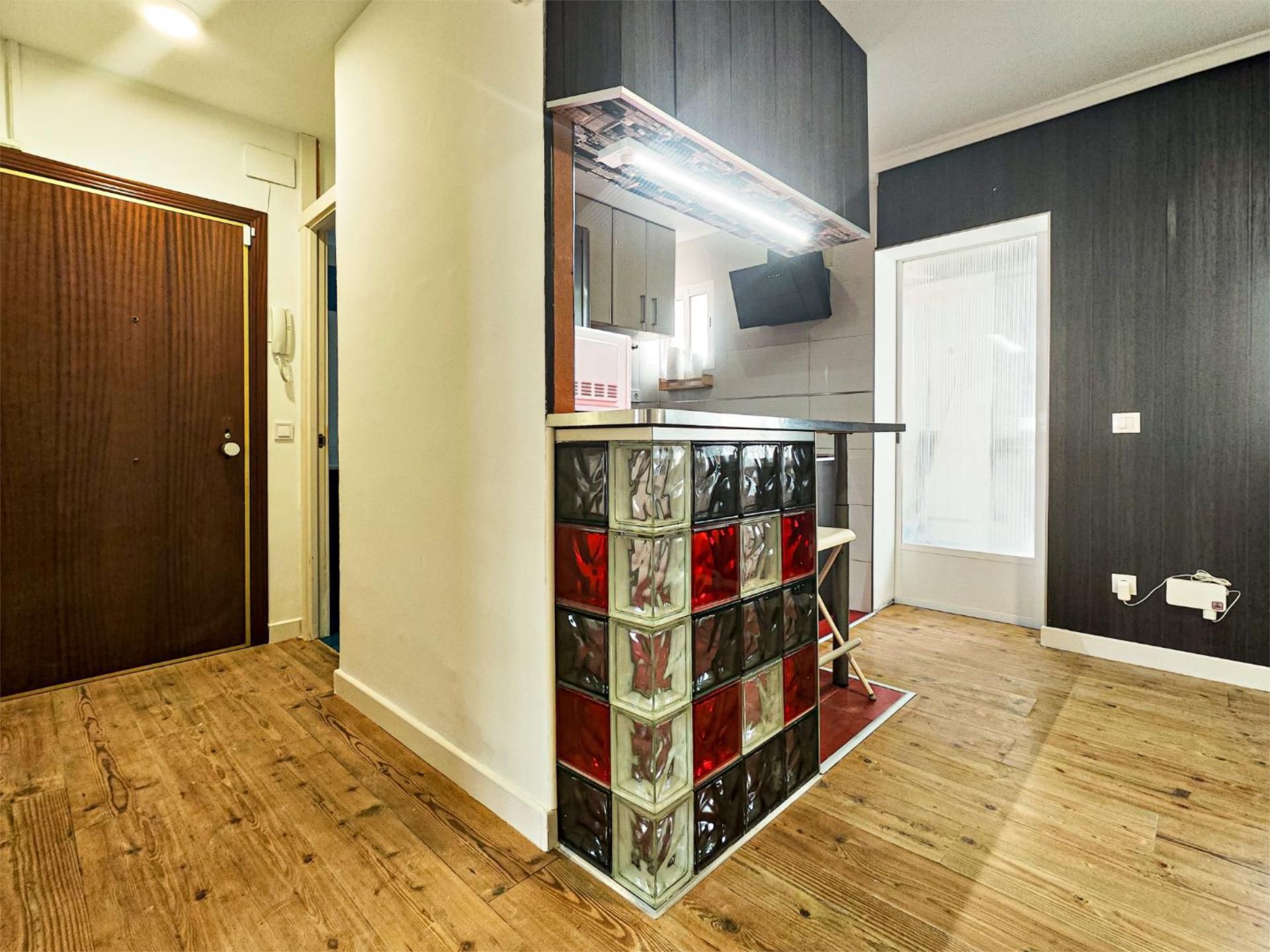 Kitchen of Flat for rent in  Madrid Capital  with Air Conditioner, Heating and Terrace