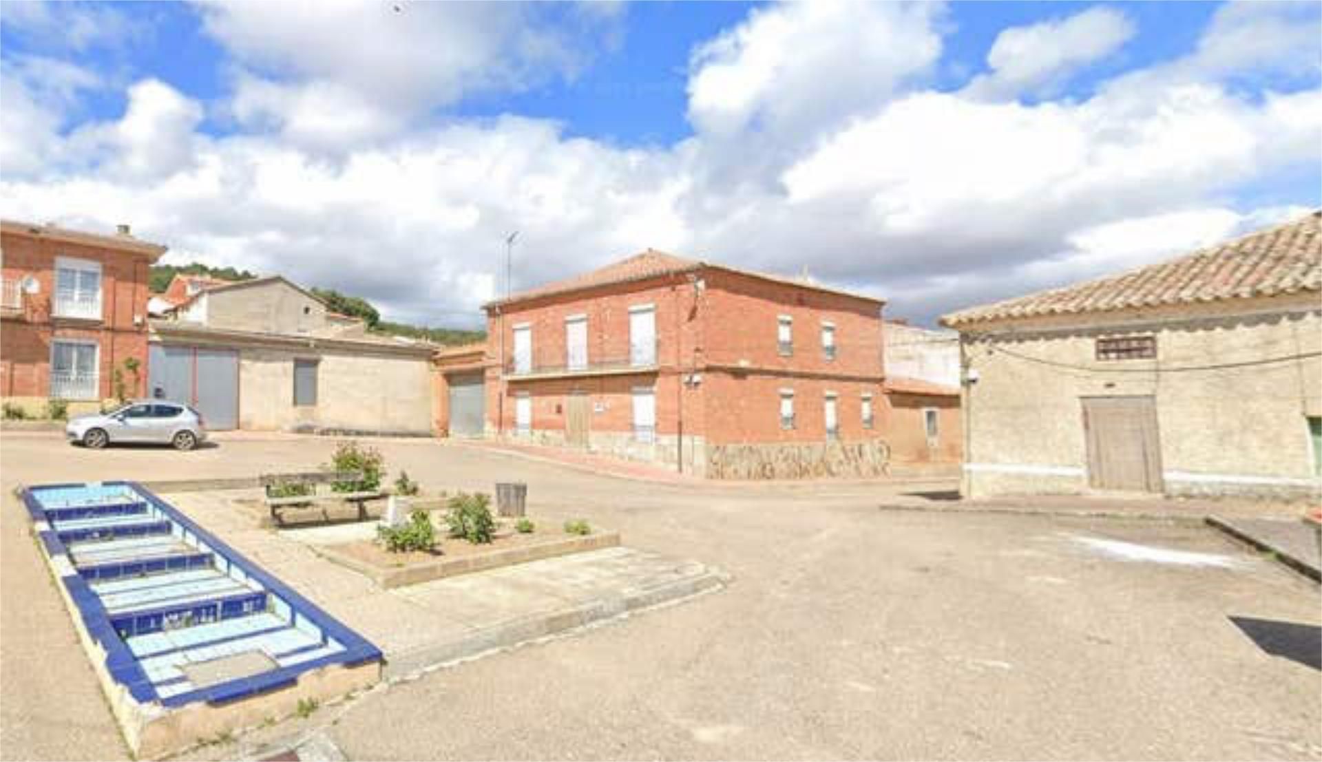 Casa o chalet en venta en Belver de los Montes Vista exterior de Casa o chalet en venta en Belver de los Montes con Calefacción, Jardín privado y Terraza