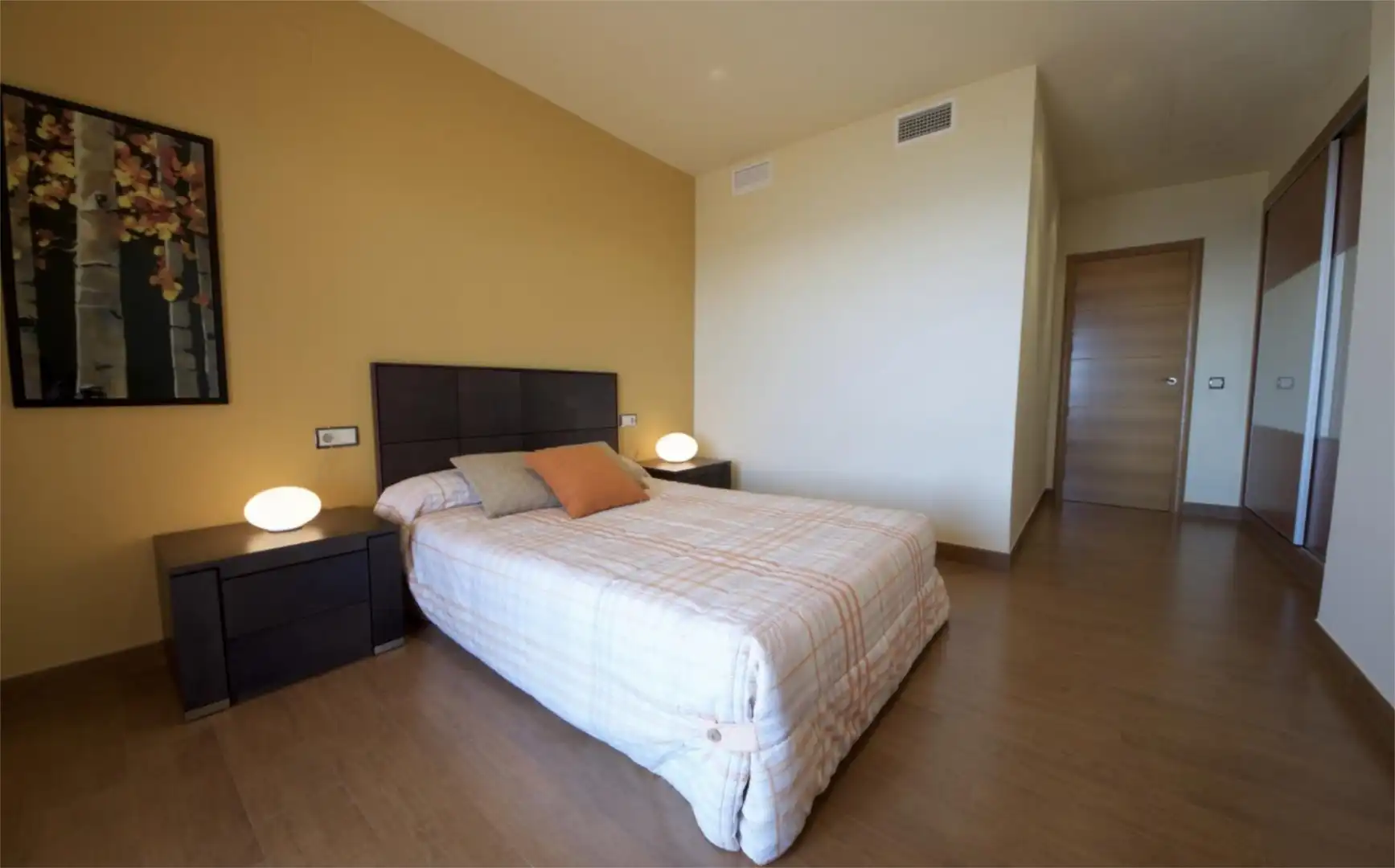 Casa o chalet en venta en Avinguda Barceloneta, 2, L'Ampolla Habitación de Casa o chalet en venta en L'Ampolla con Aire acondicionado, Calefacción y Jardín privado