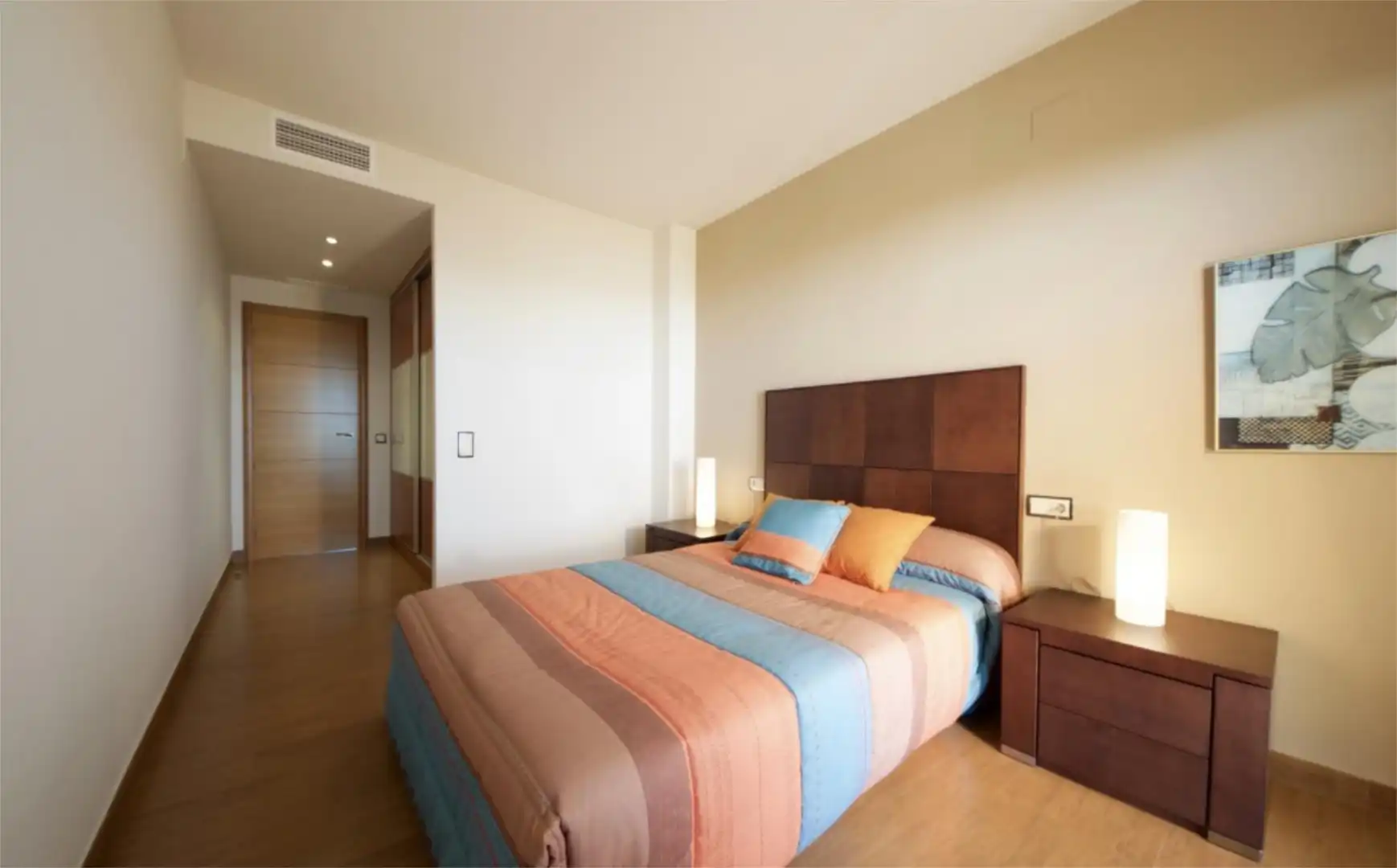 Casa o chalet en venta en Avinguda Barceloneta, 2, L'Ampolla Habitación de Casa o chalet en venta en L'Ampolla con Aire acondicionado, Calefacción y Jardín privado