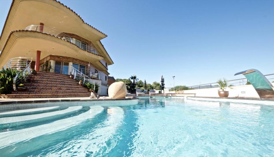 Casa o chalet en venta en Avinguda Barceloneta, 2, L'Ampolla, Tarragona - imagen 1 Foto 1 de Casa o chalet en venta en Avinguda Barceloneta, 2, L'Ampolla, Tarragona