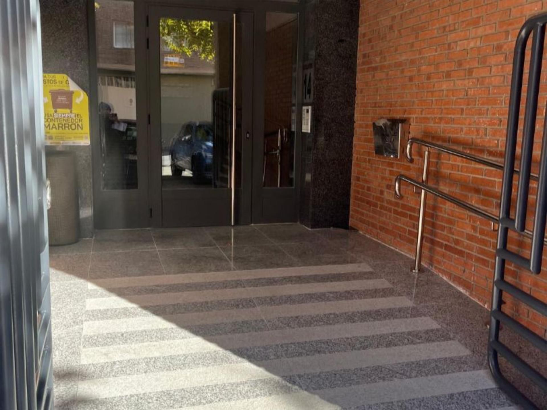 Pis en venda a Avenida Calahorra, 14, Santo Domingo de la Calzada Pis en venda en Santo Domingo de la Calzada amb Balcó