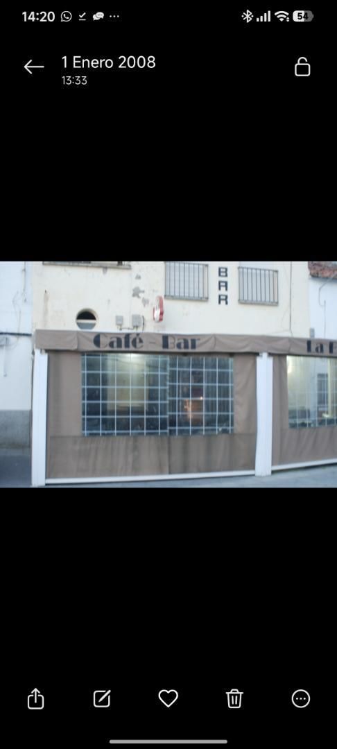 Country house zum Verkauf in Riolobos mit Klimaanlage und Balkon