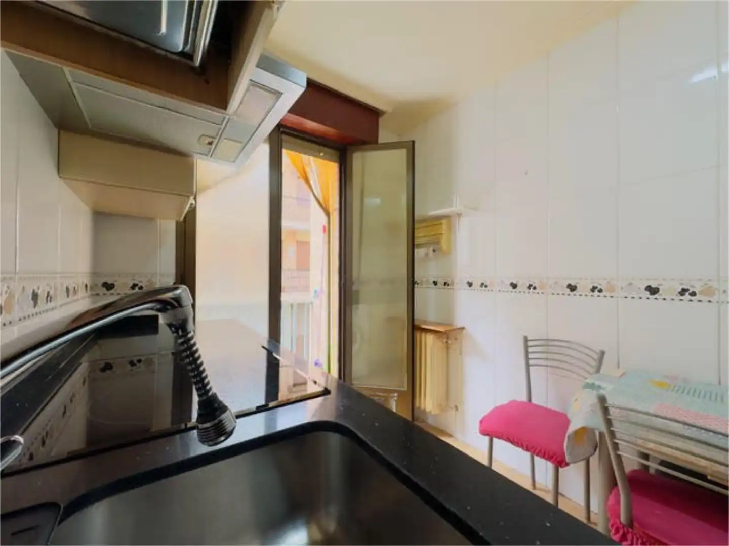 Piso en venta en Navarrete Cocina de Piso en venta en Navarrete con Calefacción, Terraza y Trastero