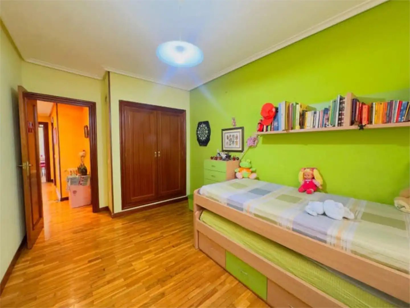 Piso en venta en Navarrete Habitación de Piso en venta en Navarrete con Calefacción, Terraza y Trastero