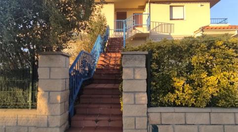 Foto 5 de Piso en venta en Travesía Llosa Sierra, 1a, Somo, Ribamontán al Mar