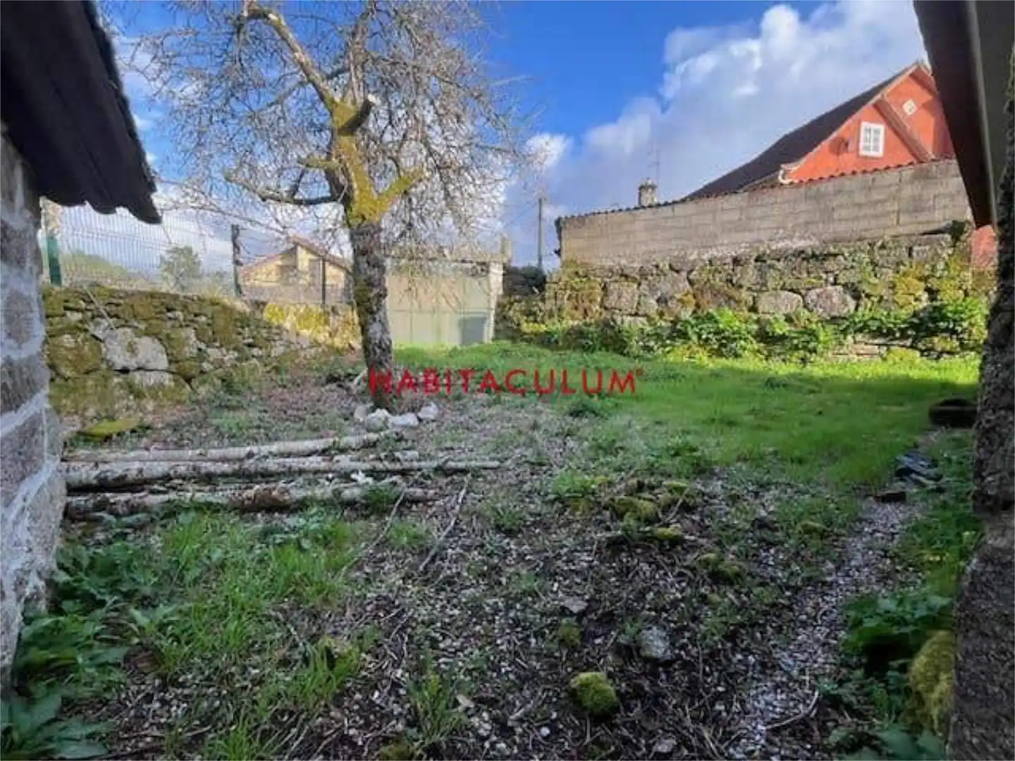 Casa adosada en venta en Salvaterra de Miño Casa adosada en venta en Salvaterra de Miño con Jardín privado, Terraza y Trastero