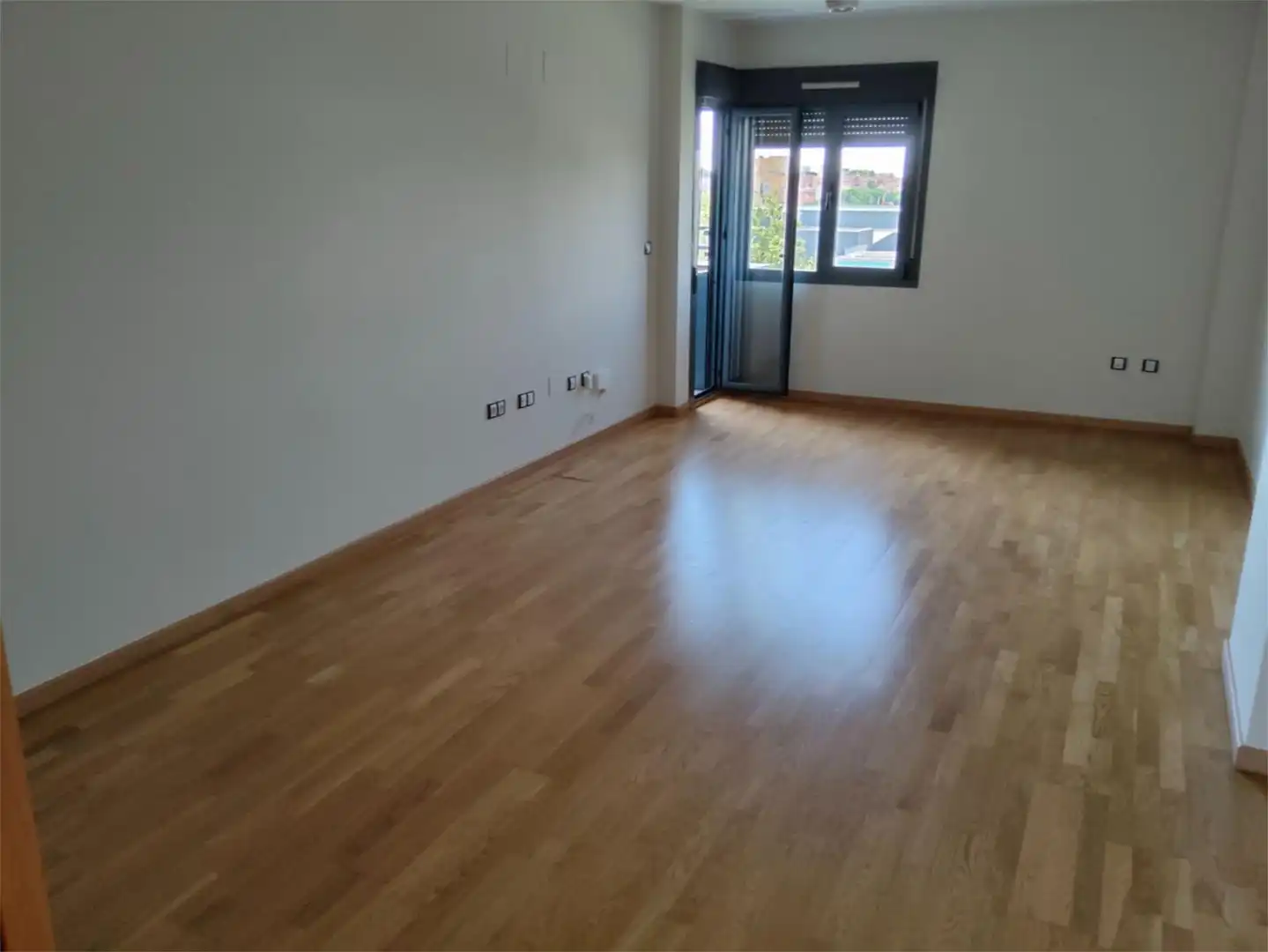 Flat for sale in Bulevar de el Ejido, 459, Plaza de la Luz Living room of Flat for sale in El Ejido with Air Conditioner, Heating and Private garden