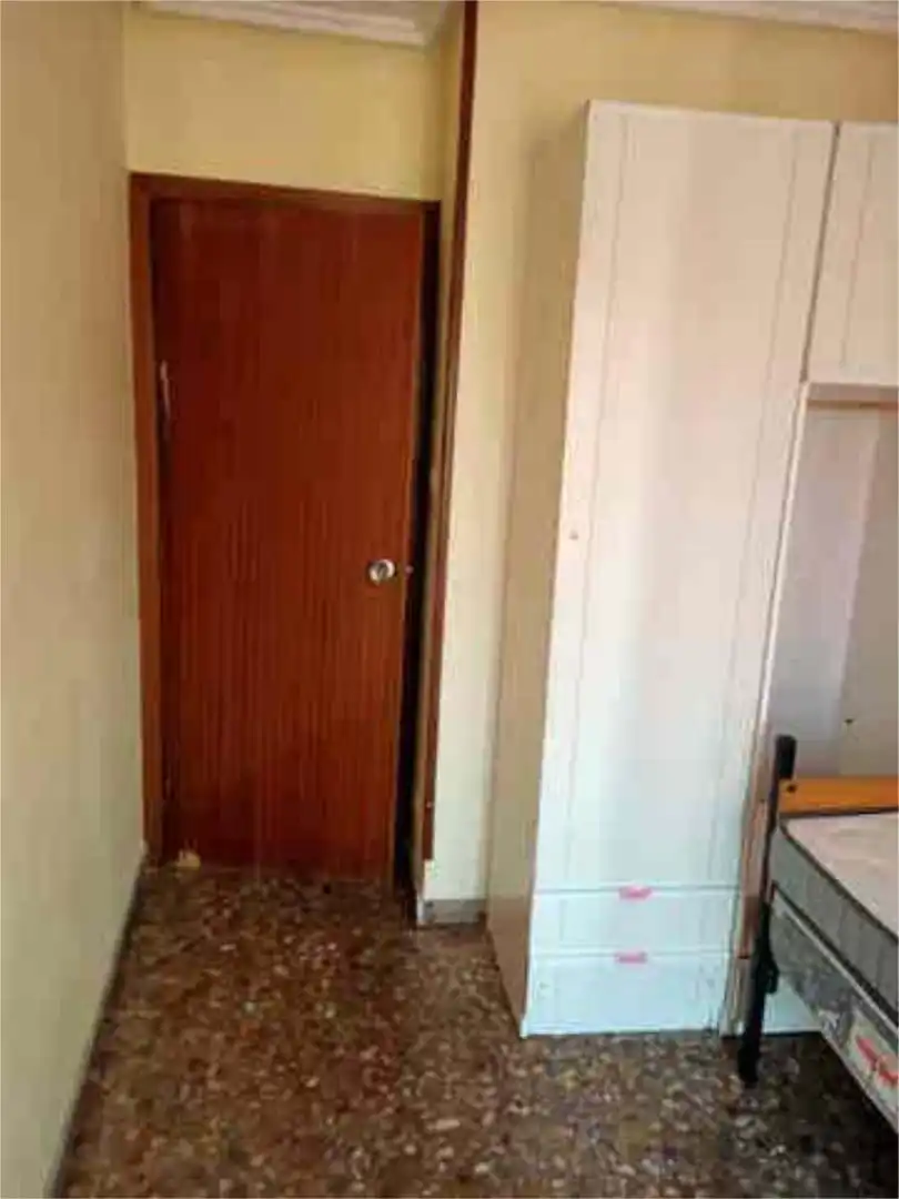 Flat for sale in La Paz Flat for sale in Zaragoza with Terrace, Storage room and Furnished