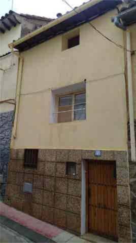 Casa-chalet en Venta en Aguarón