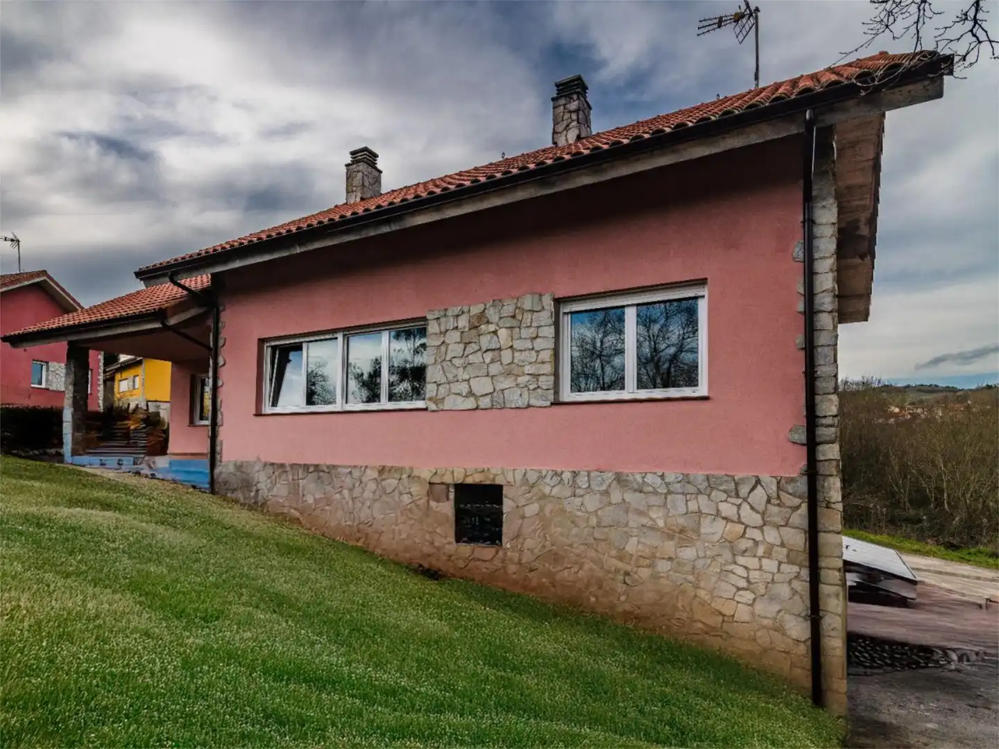 Exterior view of Flat for sale in Siero  with Private garden and Terrace