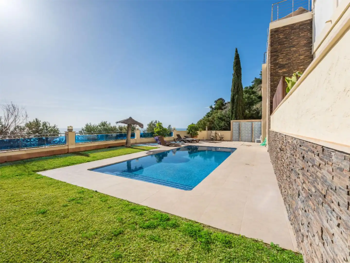 Wohnung zum Verkauf in Calle Matisse, 40, El Peñoncillo Schwimmbecken von Wohnung zum Verkauf in Torrox mit Klimaanlage, Heizung und Privatgarten