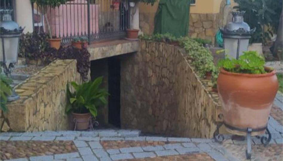 Piso en venta en Calle Azucarera, 38, Villarrubia, Córdoba Capital - imagen 1 Foto 1 de Piso en venta en Calle Azucarera, 38, Villarrubia, Córdoba Capital