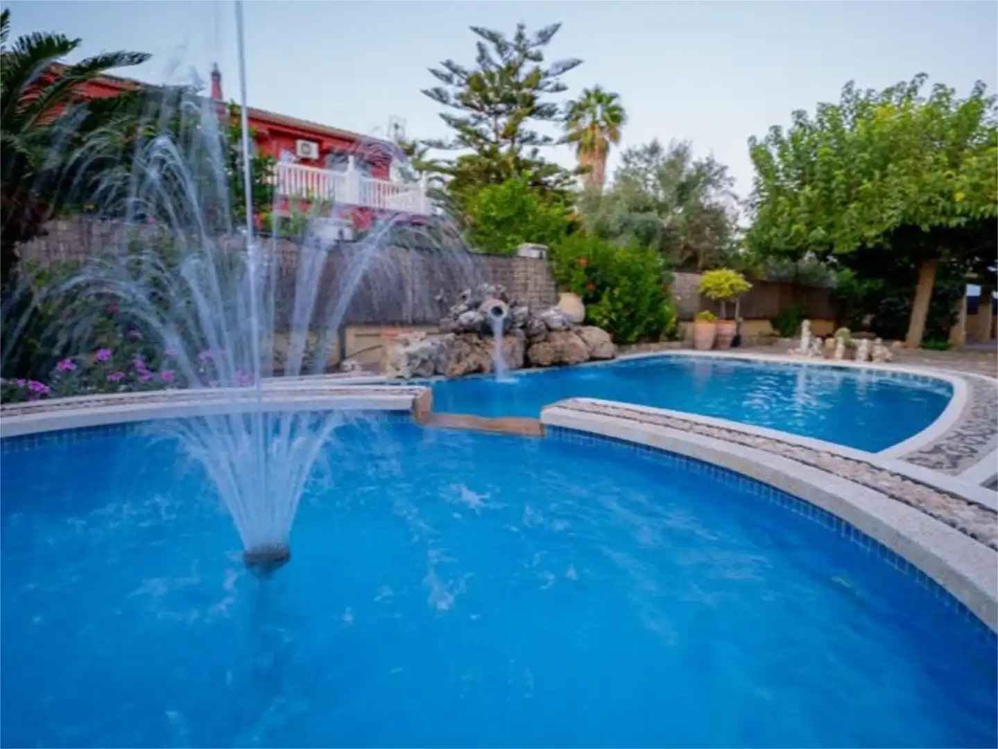Swimming pool of Flat for sale in Córdoba  with Air Conditioner, Heating and Private garden