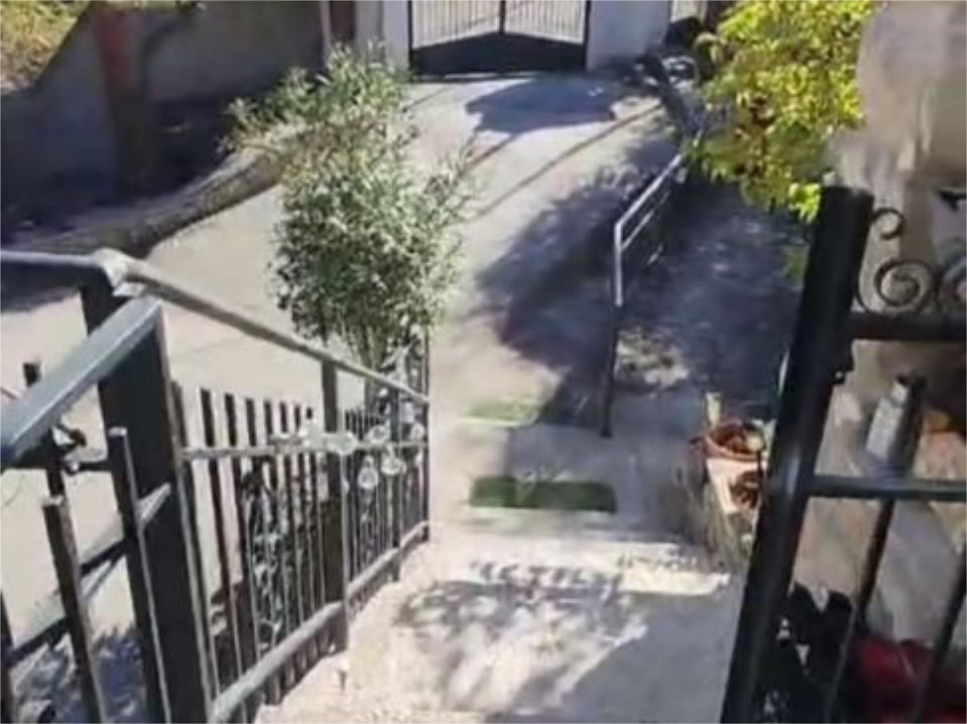 Vista exterior de Pis en venda en  Madrid Capital amb Aire condicionat, Calefacció i Jardí privat