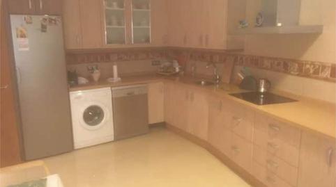 Foto 5 de Piso de alquiler en Coín, Málaga