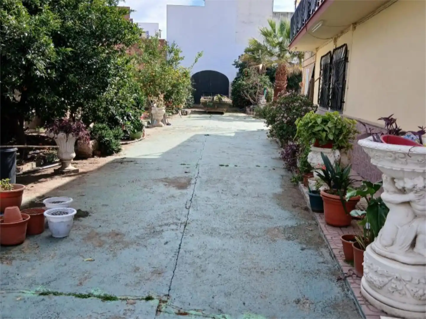 Exterior view of Flat for sale in Brenes  with Air Conditioner, Heating and Private garden