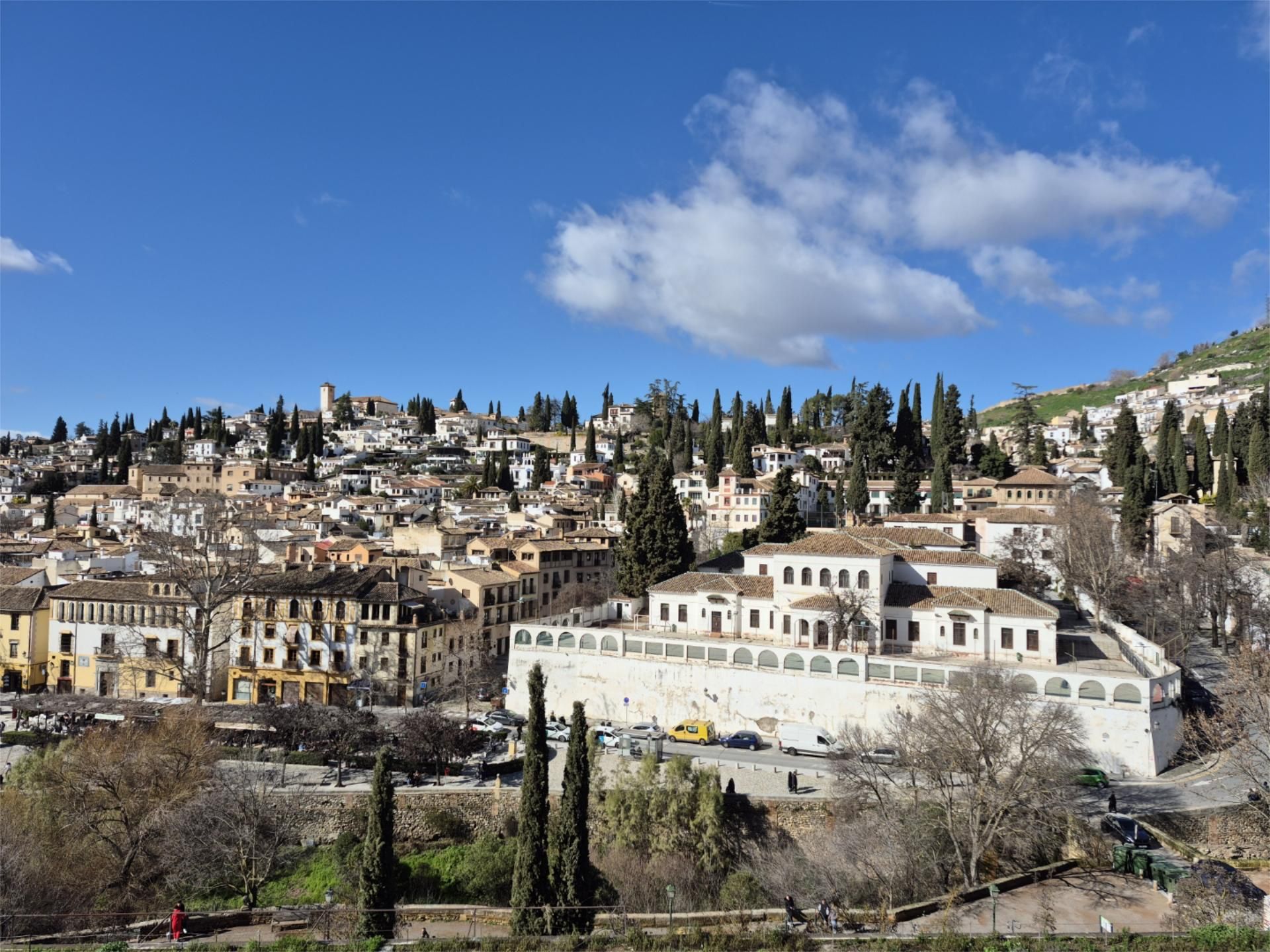 Außenansicht von Wohnung zur Miete in  Granada Capital