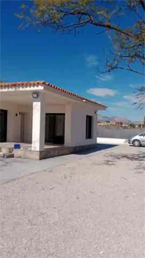 Vista exterior de Casa o chalet en venta en San Vicente del Raspeig / Sant Vicent del Raspeig