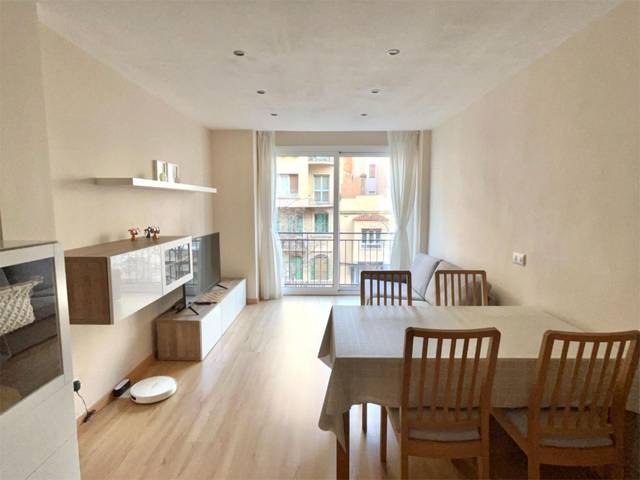 Piso en Venta en Carrer de Sants, 407 en Sants-Badal