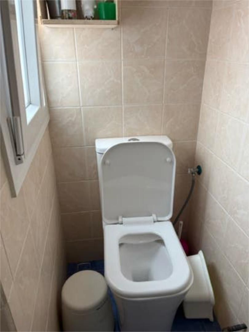 Badezimmer von Wohnung zur Miete in  Valencia Capital mit Heizung, Terrasse und Möbliert