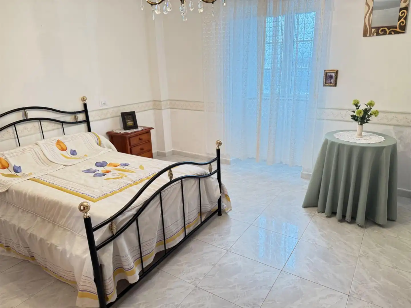 Habitación de Casa o chalet de alquiler en Lugo con Calefacción, Jardín privado y Amueblado