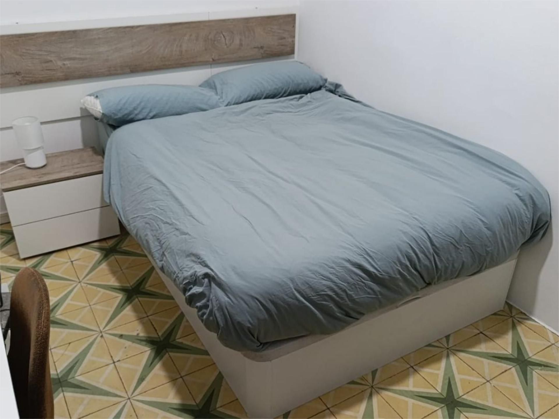 Habitación de Piso para compartir en  Barcelona Capital con Amueblado