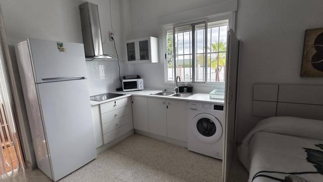Estudio en Alquiler en Camino Vega, 8 en Mengíbar