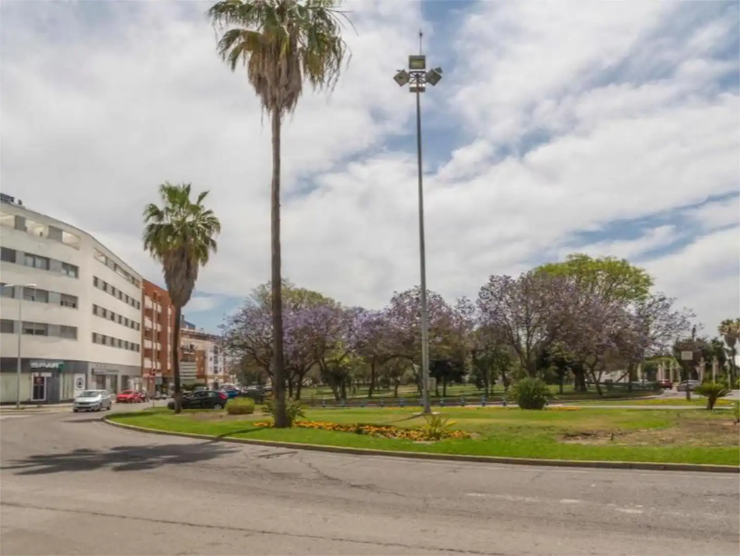 Vista exterior de Pis en venda en El Puerto de Santa María amb Aire condicionat, Calefacció i Parquet