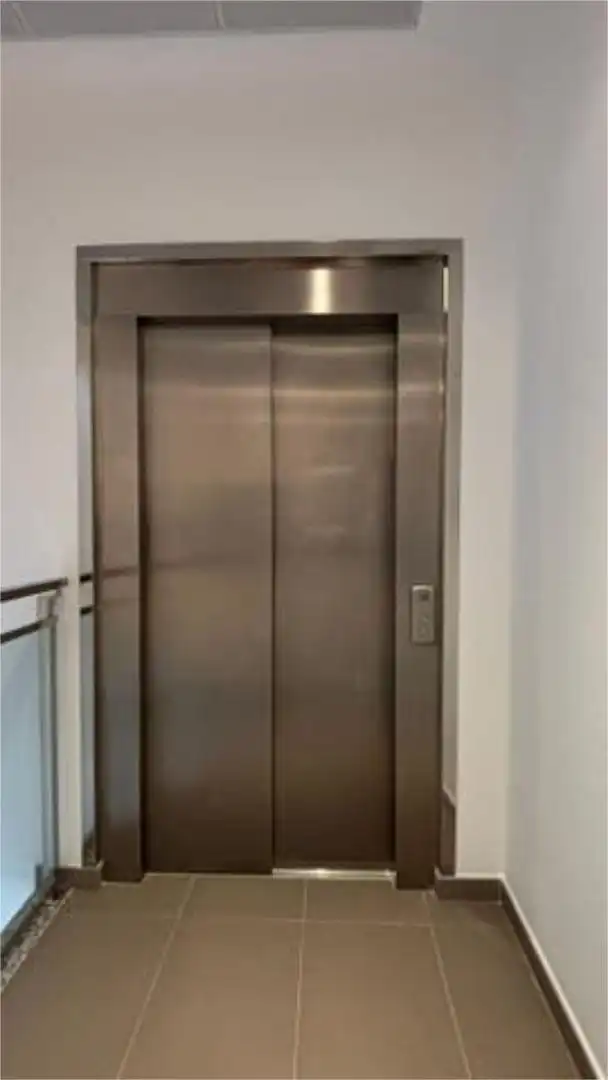 Oficina de alquiler en Urbanitzacions i Pedanies Sud Oficina de alquiler en Alzira con Aire acondicionado