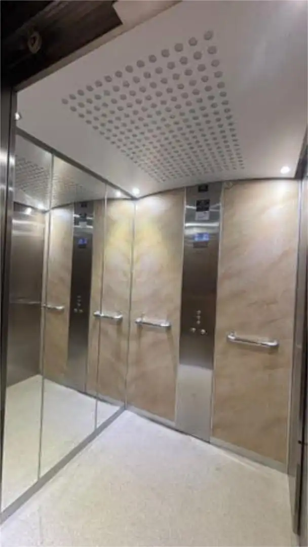 Oficina de alquiler en Urbanitzacions i Pedanies Sud Baño de Oficina de alquiler en Alzira con Aire acondicionado
