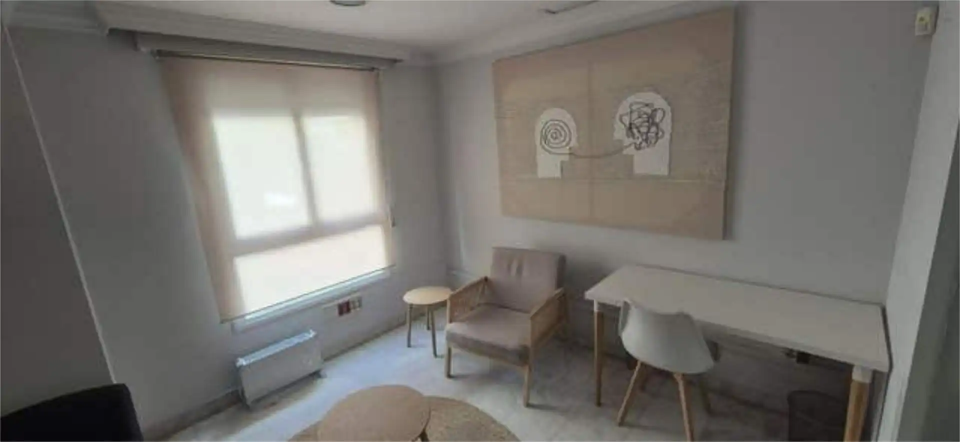 Oficina de alquiler en Huerta Belón - Calvario Sala de estar de Oficina de alquiler en Marbella con Aire acondicionado