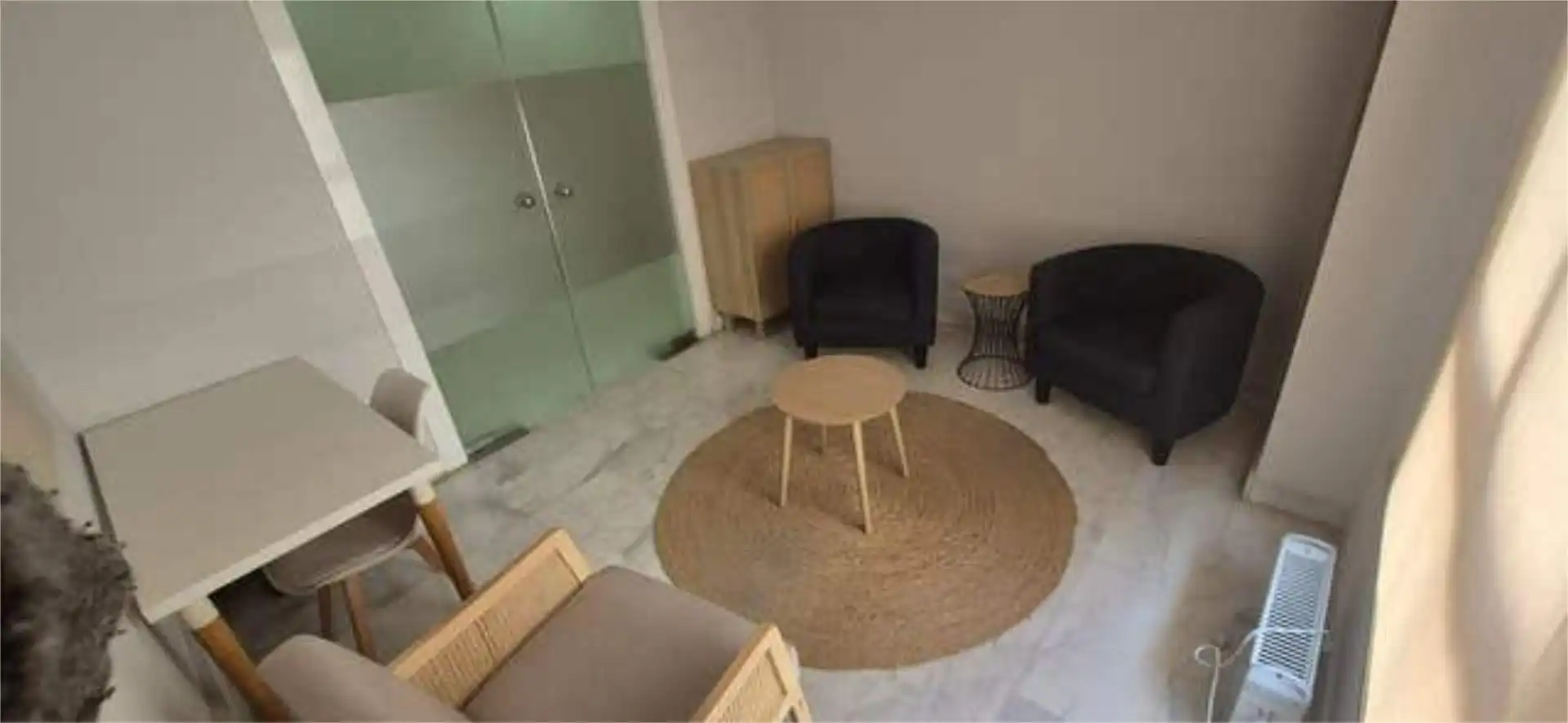 Oficina de alquiler en Huerta Belón - Calvario Oficina de alquiler en Marbella con Aire acondicionado