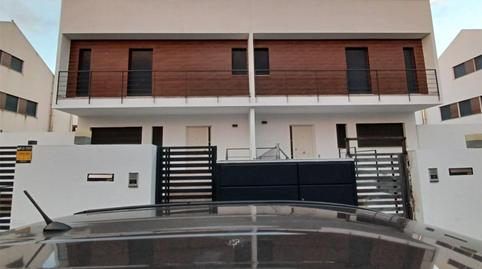 Foto 2 von Einfamilien-Reihenhaus zum Verkauf in Calle Naranjo, 8, Miramadrid, Paracuellos de Jarama