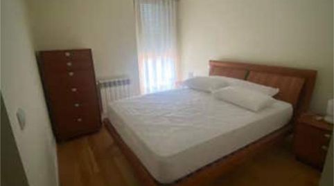 Foto 2 de Piso de alquiler en Costillares, Madrid Capital