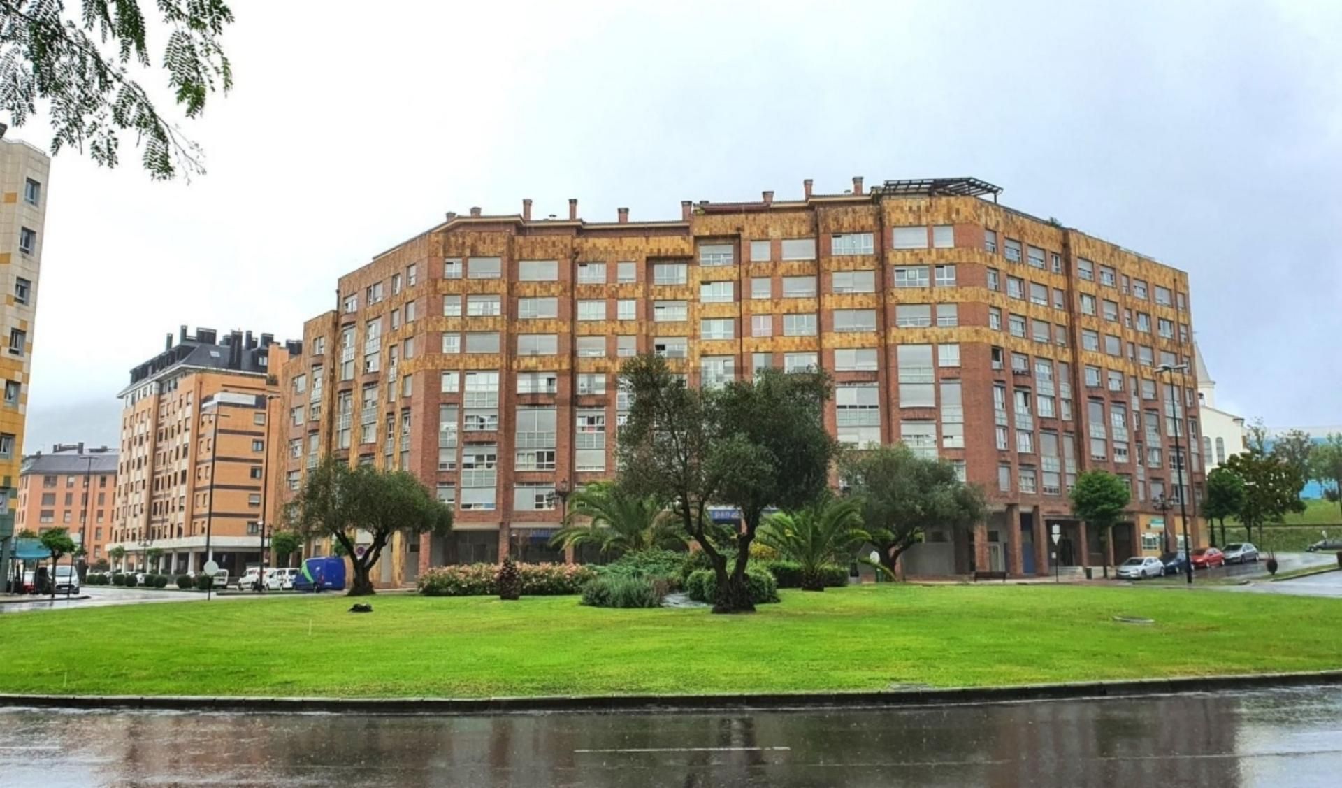 Apartament de lloguer a Avenida de Bruselas, 7, HUCA - La Cadellada