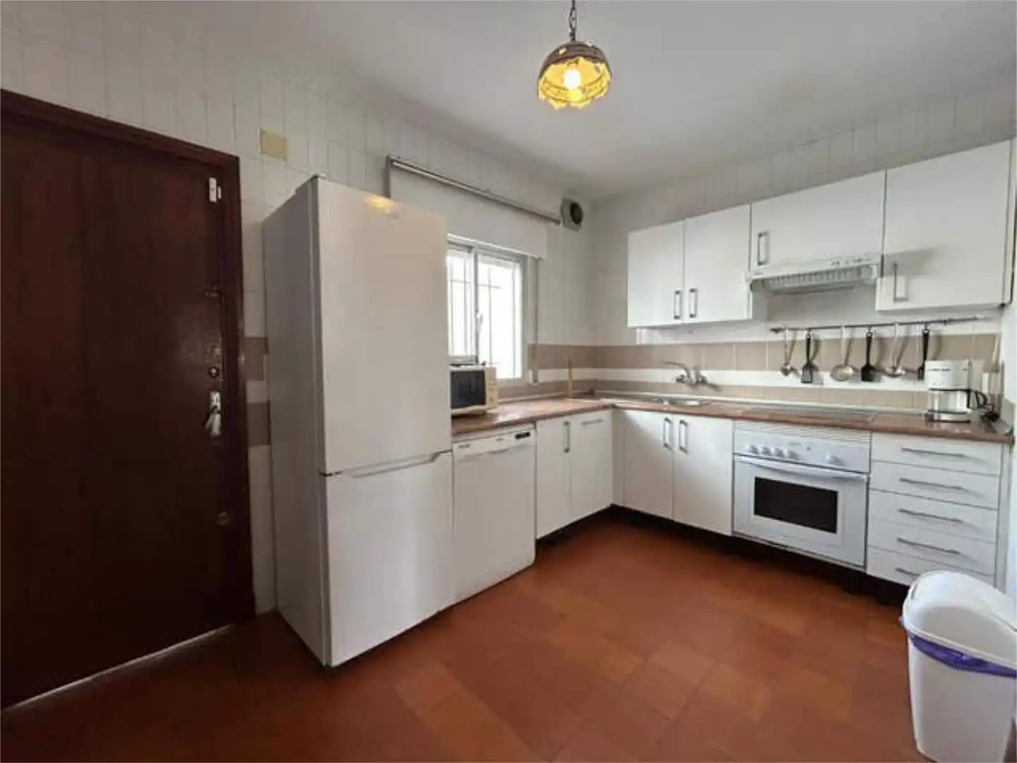 Casa adosada en venta en Playa de la Regla Cocina de Casa adosada en venta en Chipiona con Terraza