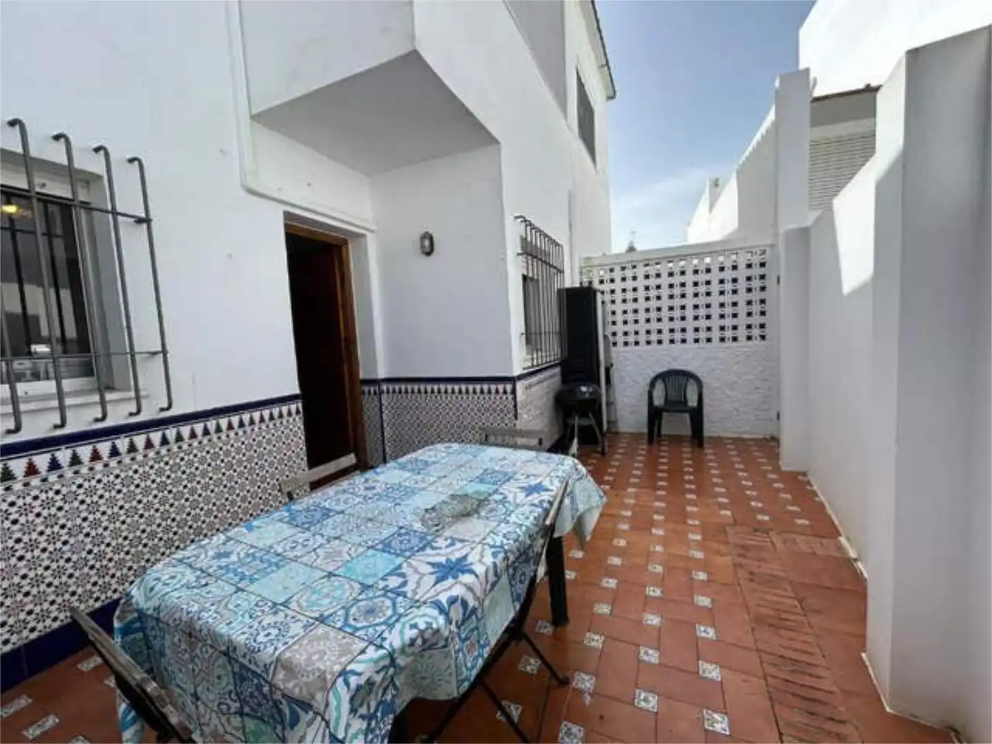Casa adosada en venta en Playa de la Regla Terraza de Casa adosada en venta en Chipiona con Terraza