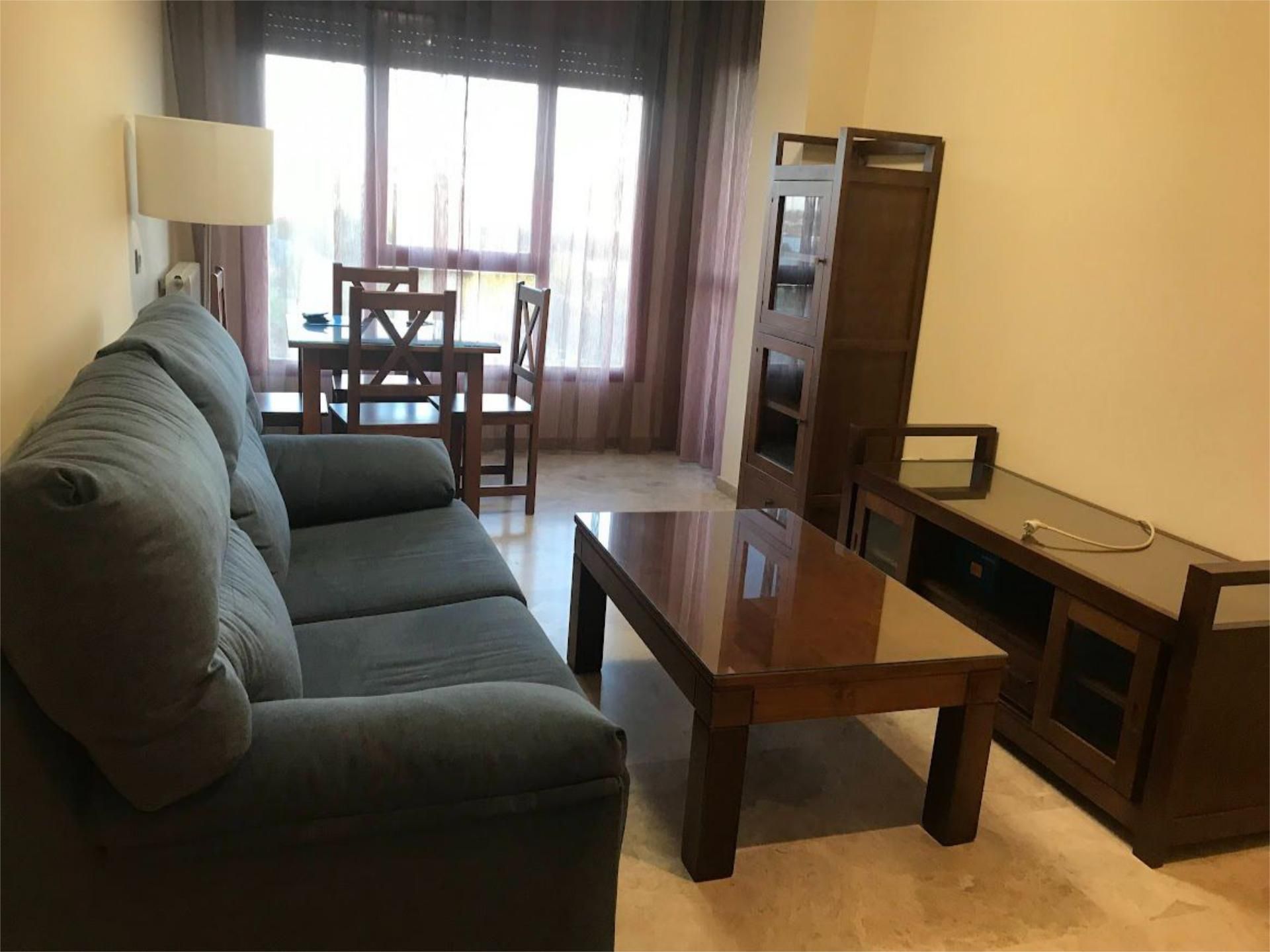 Wohnzimmer von Wohnung zur Miete in Badajoz Capital mit Klimaanlage und Balkon