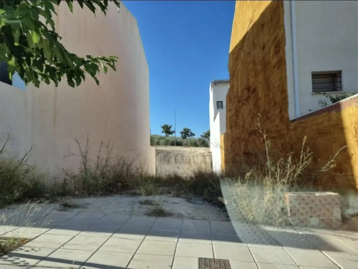 Terreno en venta en Calle del Roble, 136, Valdeastillas - Fuentezuelas Terreno en venta en Jaén
